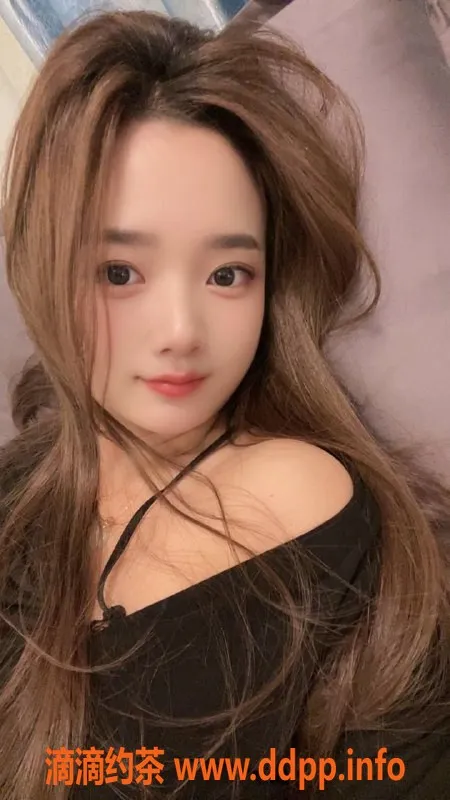 北京楼凤资源信息,朝阳纯欲风瑜伽教练林菲儿，165CM C罩杯，1500元