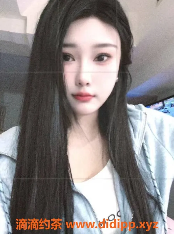 武汉楼凤-武昌小楠，私聊了解超值服务！