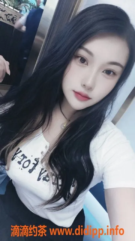 武汉楼凤资源信息,武昌小楠，私聊了解超值服务！