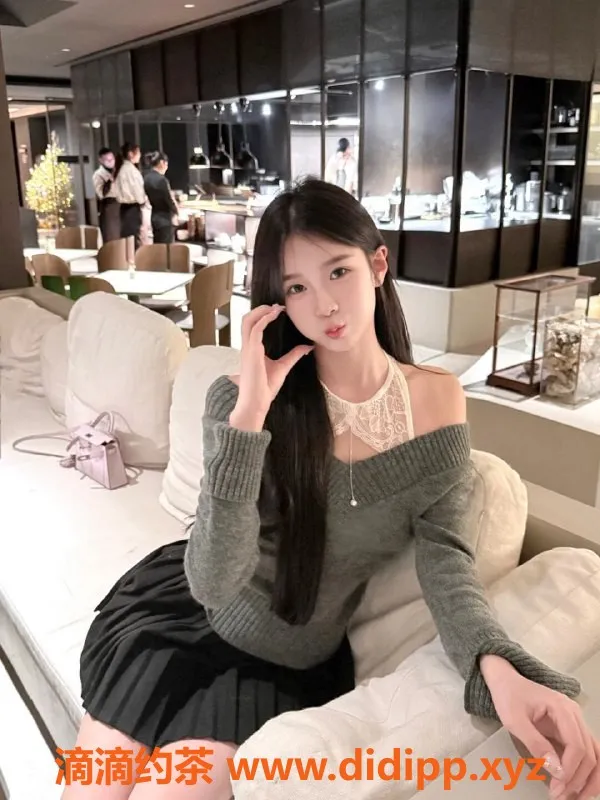 重庆楼凤资源信息,渝中区秋秋妹，165cm/48kg，24岁