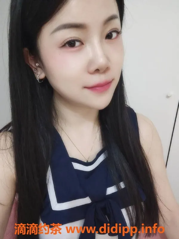 北京楼凤-朝阳果冻25岁D罩杯，1000元全套服务