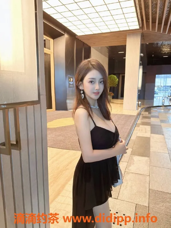 广州楼凤-佛山桂城奶昔老师，1500起，超赞服务等你体验！