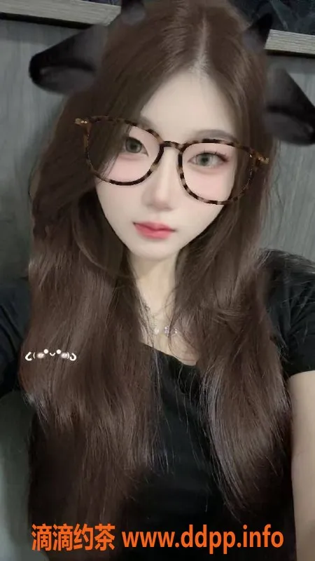 广州楼凤-广州天河柒柒，700起热情服务等你来体验！