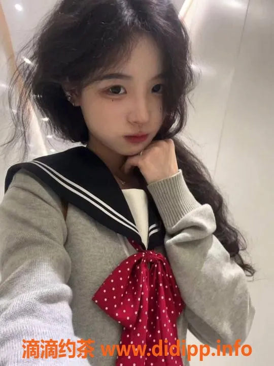 杭州楼凤-上城区困困，20岁大二美术生，魅力四射