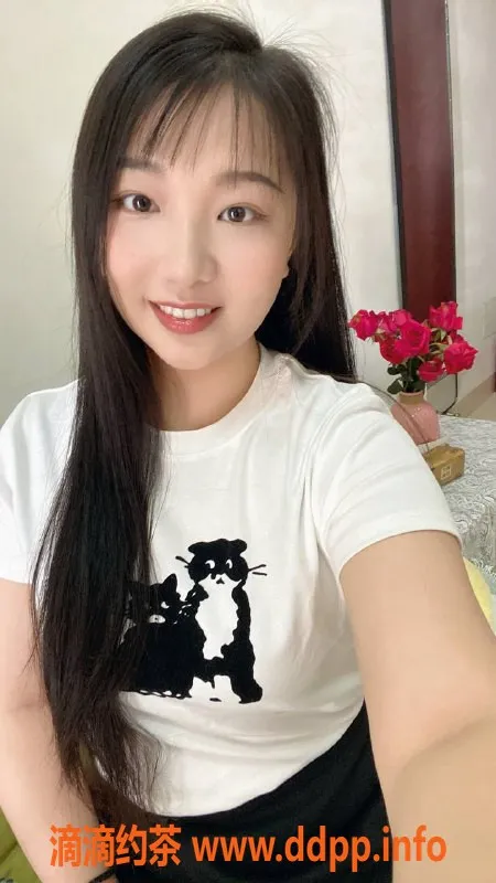 广州楼凤-海珠甜甜，500元大胸服务体验