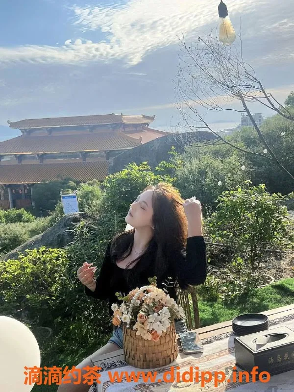 广州楼凤-广州白云静静，700起超值服务体验