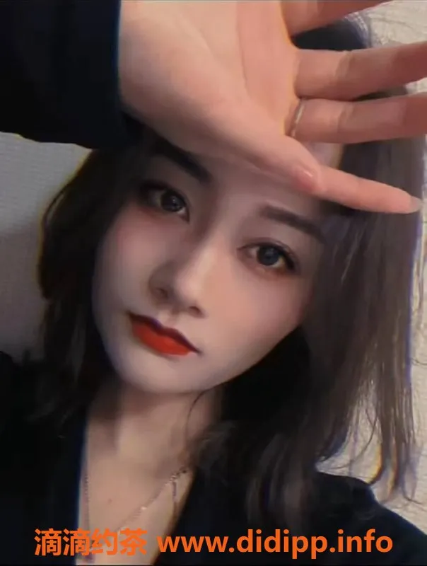 杭州楼凤资源信息,滨江茜茜，服务热情，私聊轻松预约