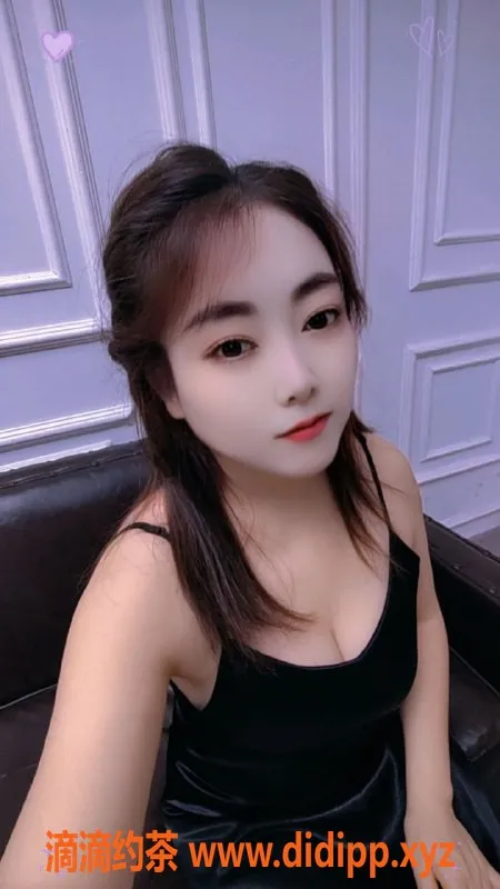 广州楼凤-海珠区32岁喵喵，巨乳36C，茶水费500起