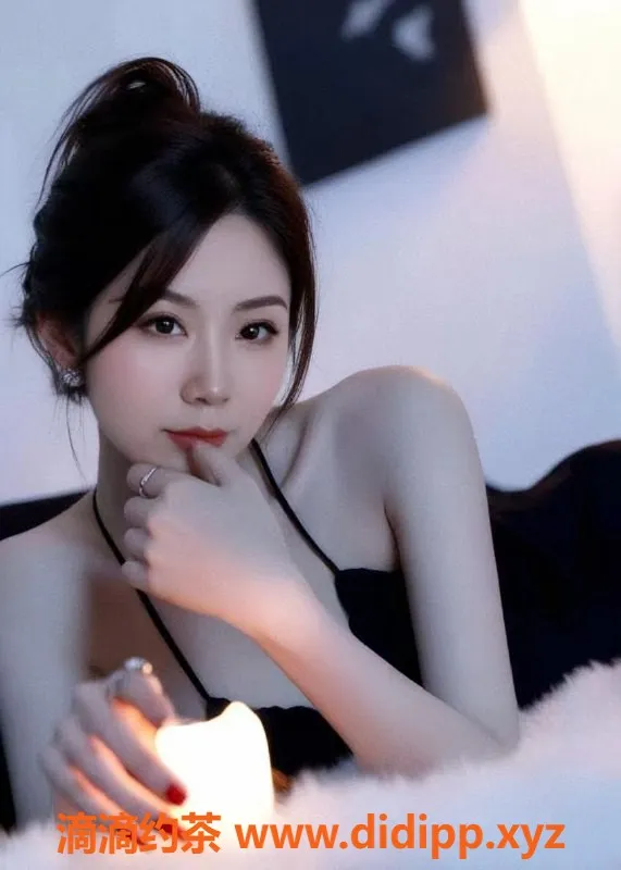 南昌楼凤-川川妹，165厘米，34B，鸳鸯浴服务