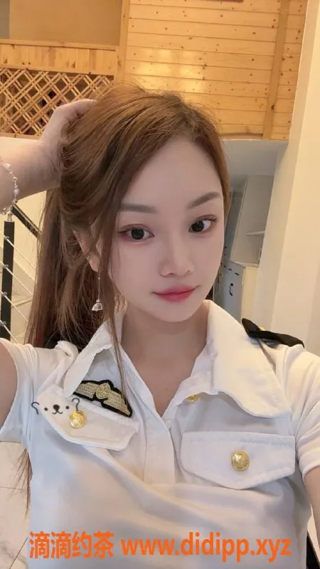 南昌楼凤-高新安心26岁，身高163cm，优质服务等你来体验！