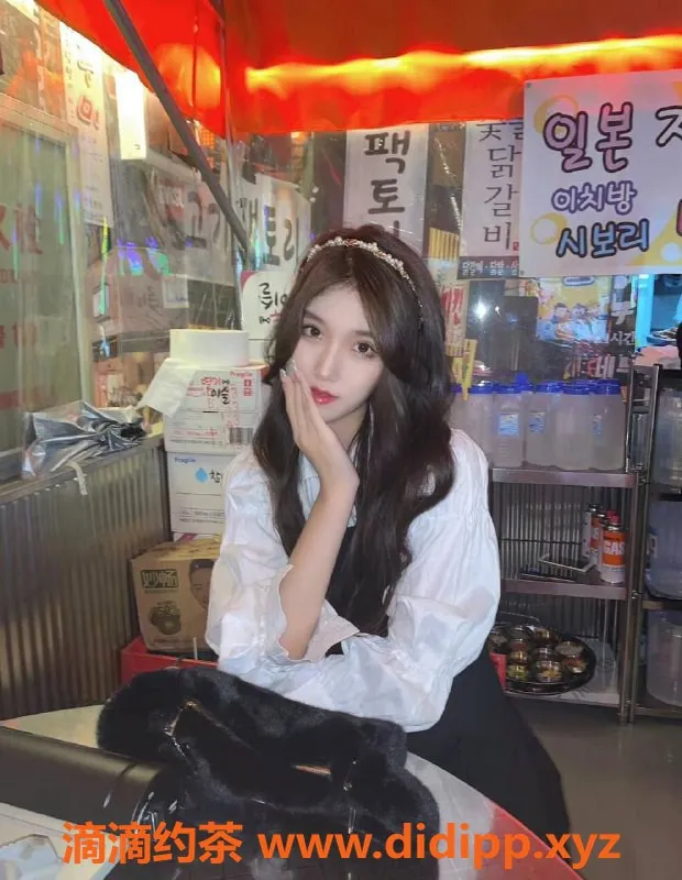 北京楼凤资源信息,昌平诗诗，1200元，服务细致，期待你的来访！