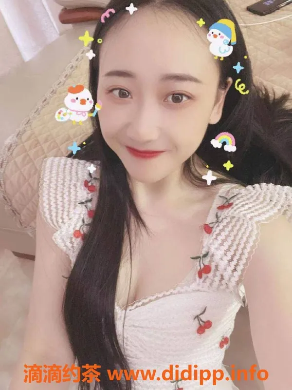 深圳楼凤-龙华 画画的baby，158cm C罩杯，999元起