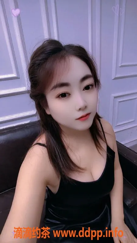 广州楼凤-海珠区32岁喵喵，160cm纯天然巨乳，茶水费500起