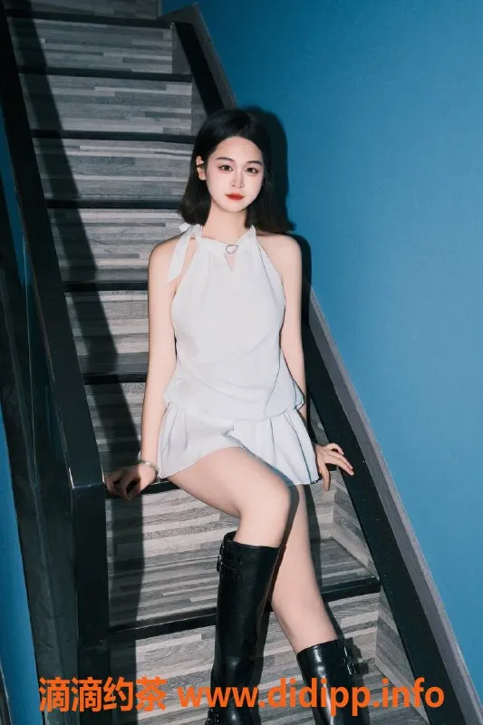 杭州楼凤-上城区如烟，巨乳嫩妹1800/PP体验