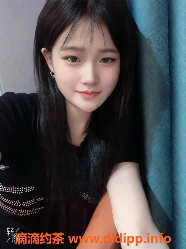 广州楼凤-广州天河飘飘老师，700起蛇吻服务