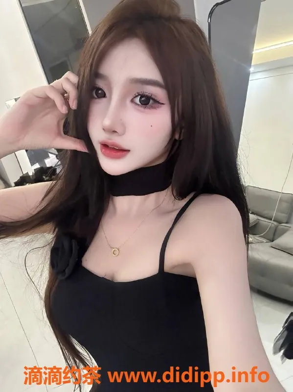 上海楼凤-普陀19岁娜娜 34D御姐服务1200起