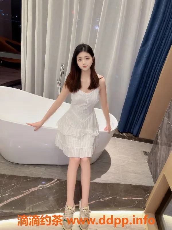 深圳楼凤资源信息,福田小可，18岁学生妹，身高165，私约服务