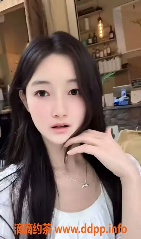 广州楼凤-广州天河菲菲老师，蛇吻服务600起