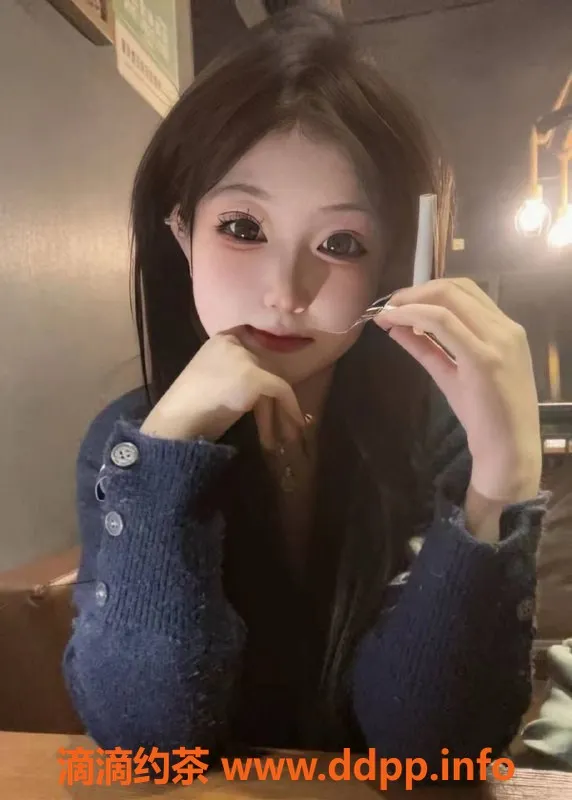 广州楼凤-天河嫩妹琪琪，舌吻服务700p