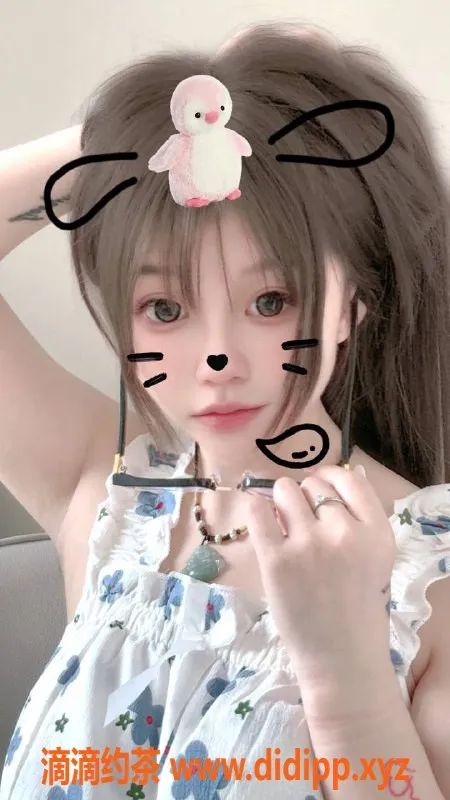 杭州楼凤-西湖嫩妹十七，1000/P舌吻服务等你来