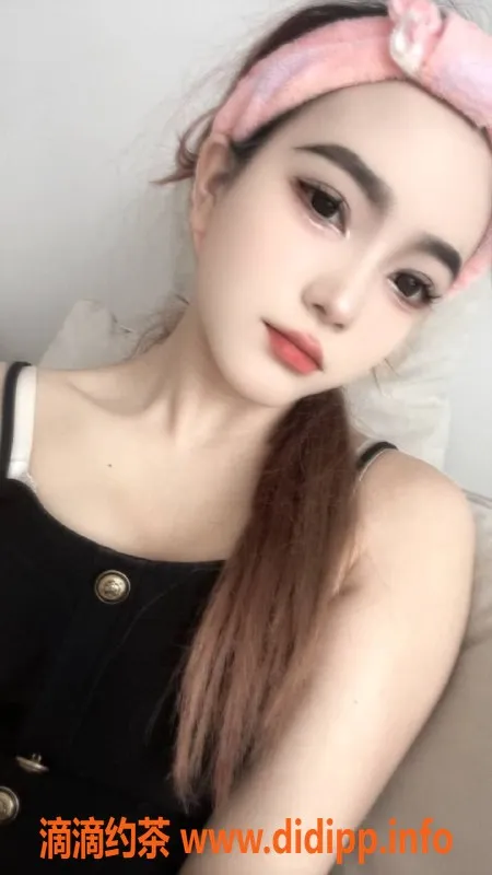 成都楼凤-成华区乐宝，萝莉学妹，服务超棒！