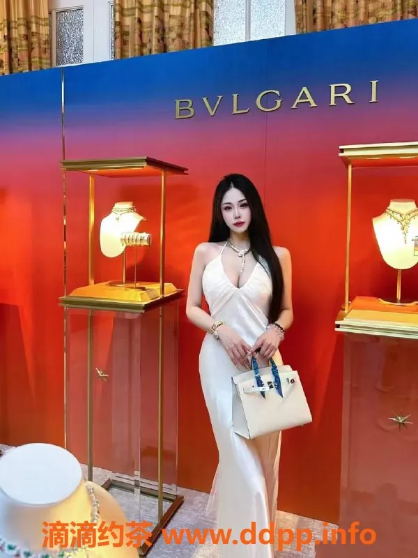 广州楼凤-天河徐冬冬，御姐大胸，大长腿，12P课费