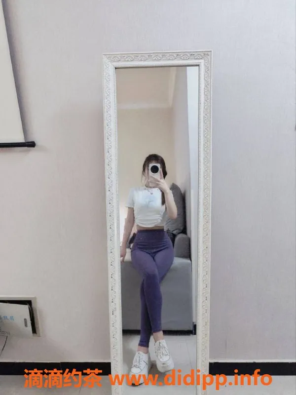 西安楼凤-甜心莹🌙 碑林区21岁娇小可爱伴游，服务超甜！