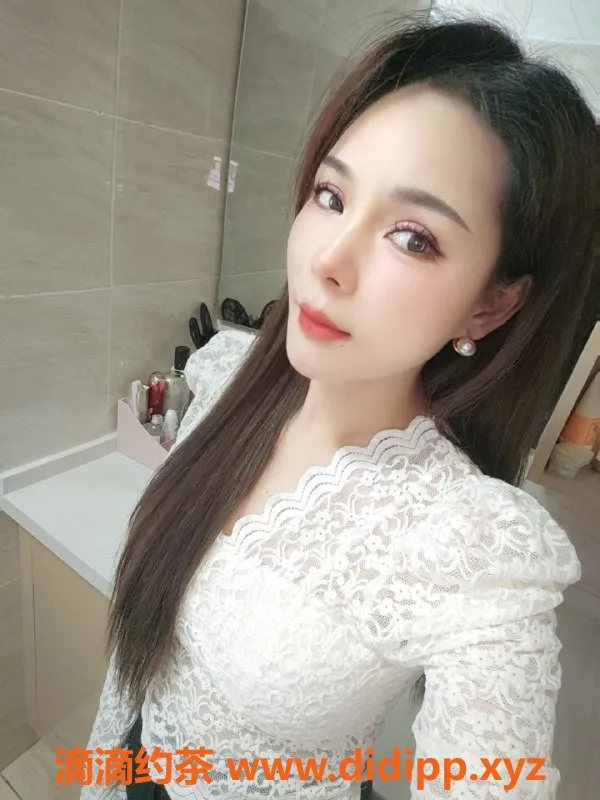 西安楼凤-雁塔区28岁斯佳丽，胸推慢游服务，5p起