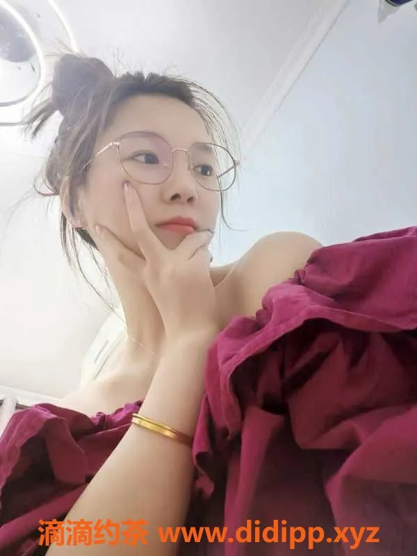 广州楼凤资源信息,广州海珠纯素颜灵儿，25岁163cm，诱惑36D