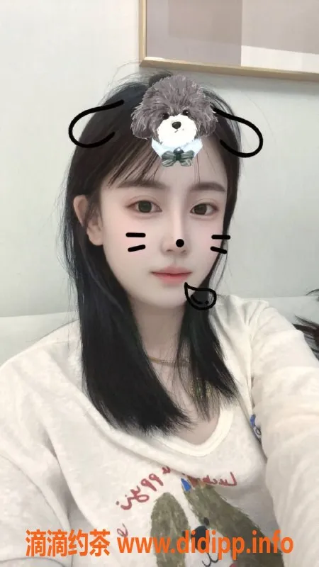 西安楼凤-雁塔区蕾蕾，26岁，162厘米，105斤，服务多样