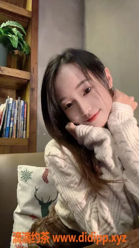 西安楼凤-高新区小迷糊，22岁，身高164，服务多样仅需6p