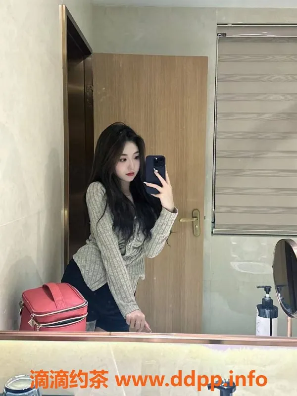 福州楼凤-福州叶子，166高甜美御姐，95F身材等你调教