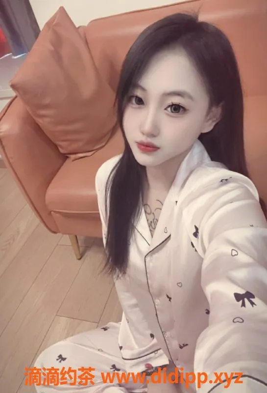 广州楼凤-广州天河#麦兜 750起，蛇吻服务超赞！