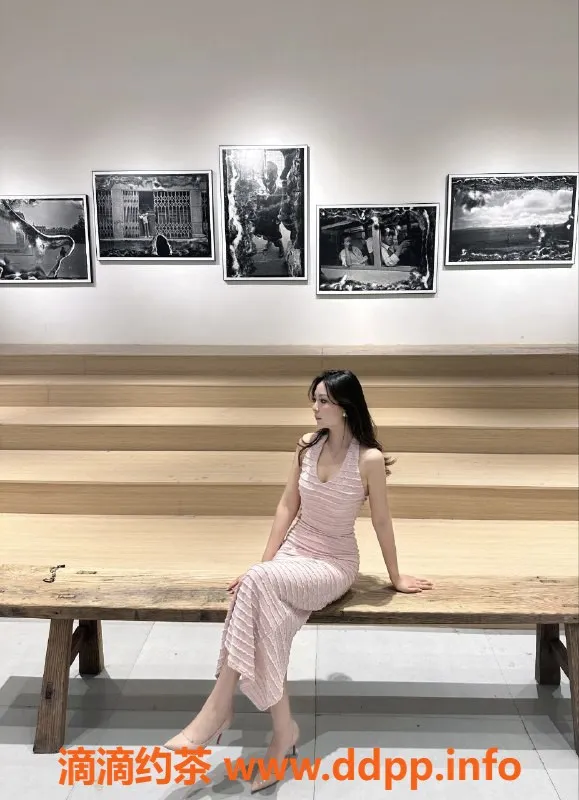 西安楼凤-高新区荟荟，22岁169高挑妹子，服务多样