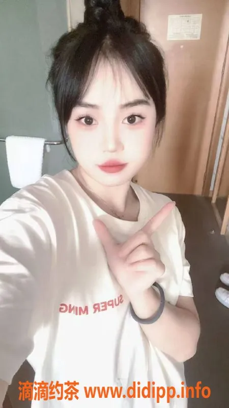 广州楼凤资源信息,白云金沙洲小阿妹，夜课大胸嫩妹仅需6P