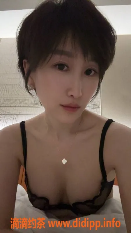 西安楼凤-未央区张曼曼，170cm 36C，服务贴心