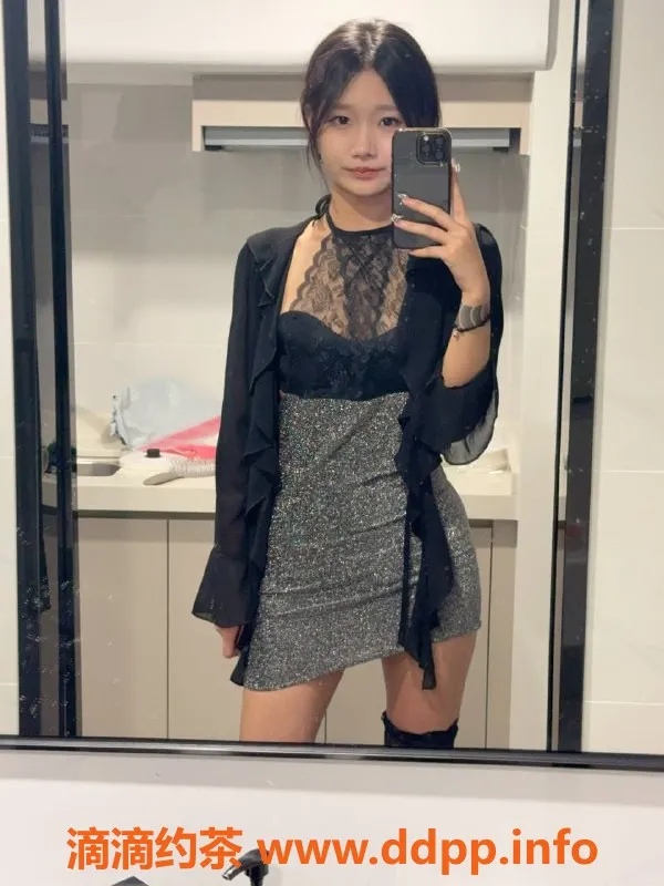 广州楼凤-天河嫩妹小乖，8P夜课等你来体验！