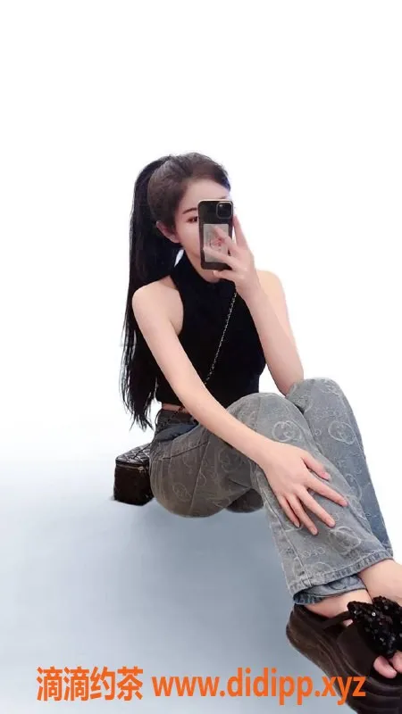 西安楼凤-碑林区珊珊，168cm 98斤，25岁套餐仅5p