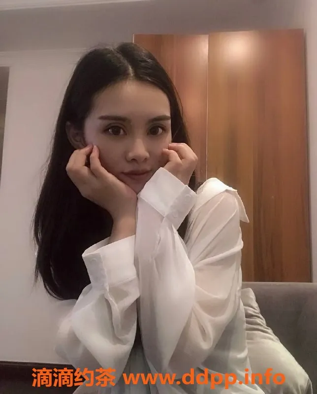 西安楼凤-碑林区熙熙，26岁，165cm，110斤，26B，调情服务