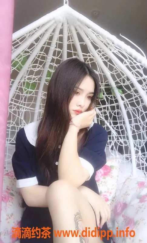 西安楼凤-碑林区熙熙，26岁，165cm，110斤，26B，调情服务