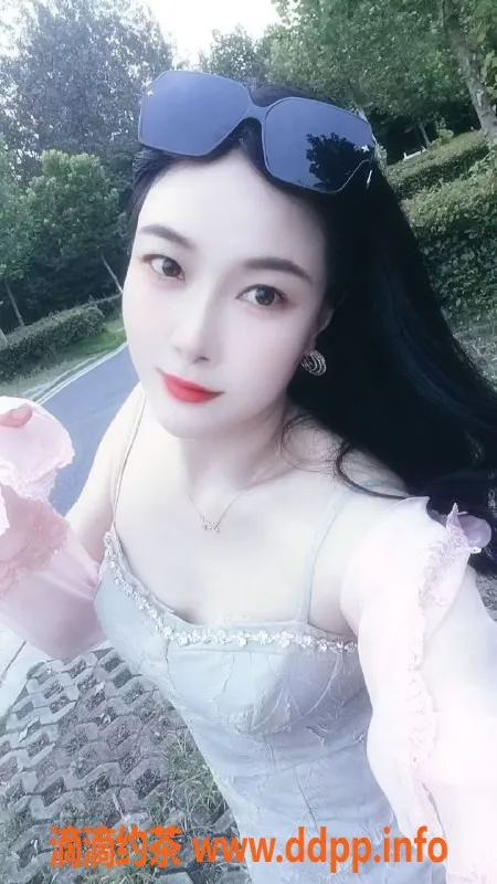 合肥楼凤资源信息,合肥蜀山区微微，课费400-600，绝对不容错过！