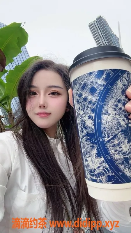 成都楼凤-武侯区夏七七，160cm、45kg，服务暖心