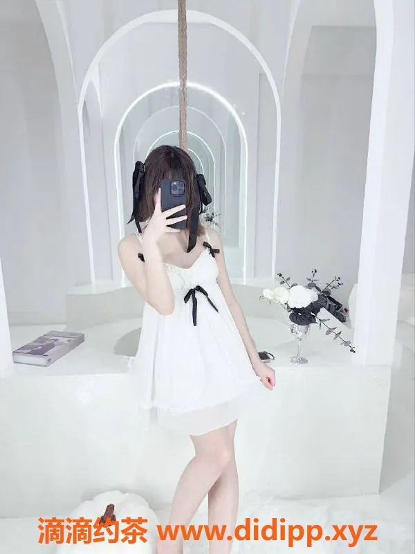 郑州楼凤-金水区18岁点点，156cm可爱萝莉，口爱爱仅需8元