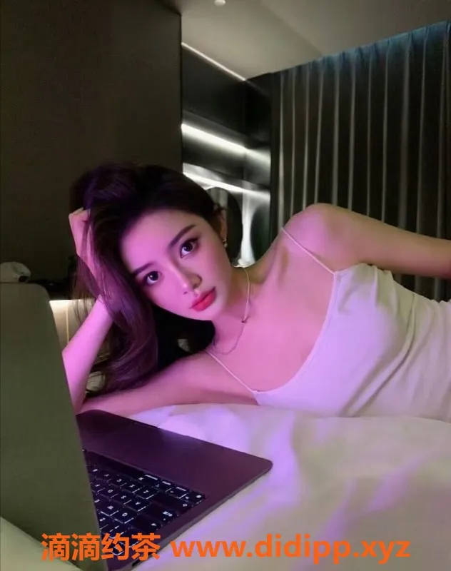 杭州楼凤-上城御姐雨希，69互舔，短开服务