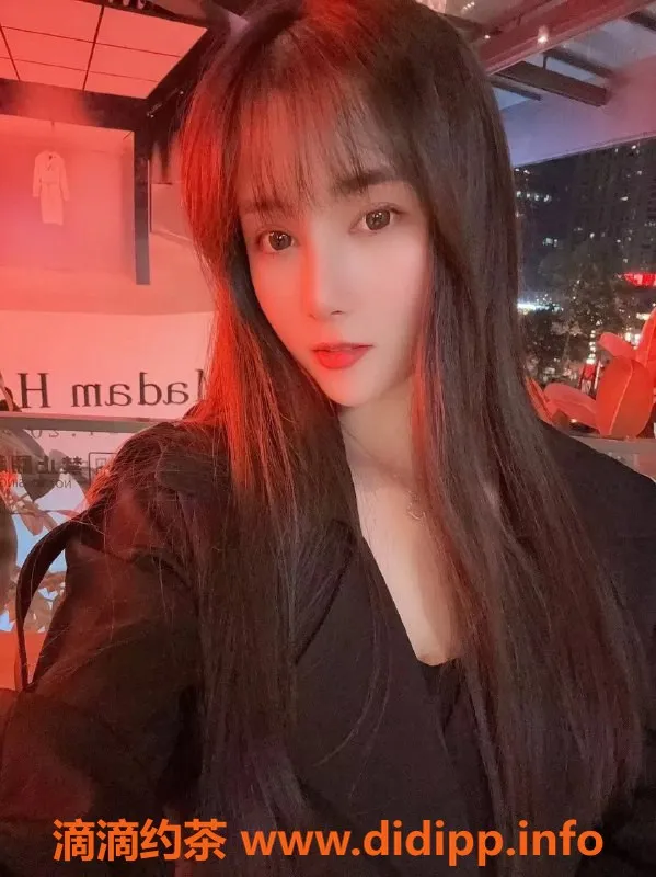 成都楼凤资源信息,高新区鹿鹿，颜值车，高性价比女友车服务