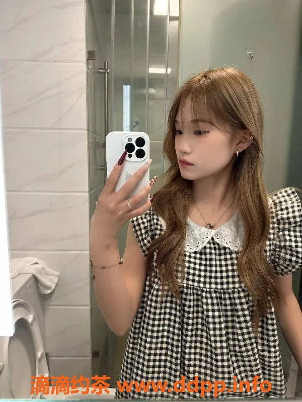 长沙楼凤资源信息,长沙雨花区柔柔，18岁身高164，服务贴心