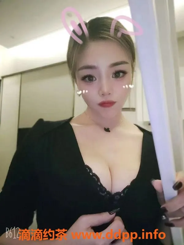 珠海楼凤-拱北小泡芙，火辣服务等你体验