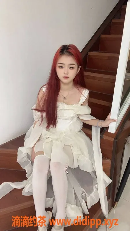 广州楼凤-佛山小甜甜，蛇吻服务，800起