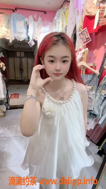 广州楼凤-佛山小甜甜，蛇吻服务，800起