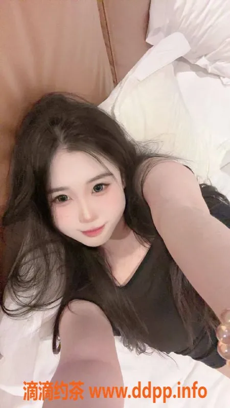郑州楼凤资源信息,郑州管城区元元，23岁，172cm，身材诱人，专业服务
